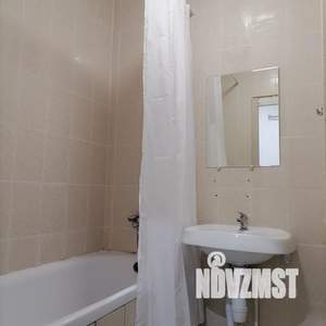 Студия квартира, посуточно, 30м2, 3/25 этаж