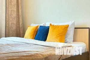 1-к квартира, посуточно, 32м2, 7/27 этаж
