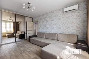 2-к квартира, посуточно, 53м2, 1/1 этаж