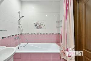 Студия квартира, посуточно, 38м2, 6/25 этаж