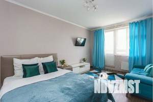 1-к квартира, посуточно, 42м2, 23/25 этаж
