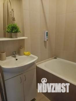 1-к квартира, посуточно, 34м2, 3/8 этаж
