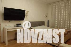1-к квартира, посуточно, 38м2, 13/24 этаж