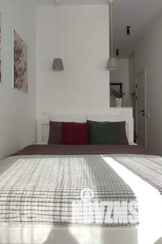 Студия квартира, посуточно, 27м2, 1/12 этаж