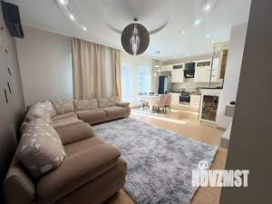 3-к квартира, на длительный срок, 95м2, 2/5 этаж