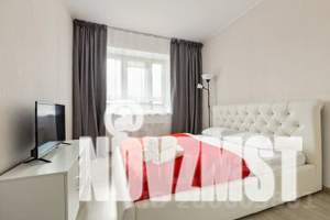 1-к квартира, посуточно, 33м2, 9/25 этаж