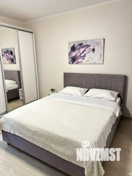 1-к квартира, посуточно, 38м2, 12/22 этаж