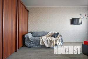 1-к квартира, посуточно, 10м2, 21/22 этаж