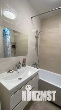 1-к квартира, посуточно, 42м2, 8/8 этаж