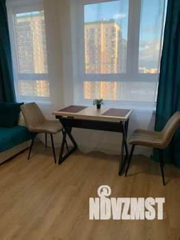 Студия квартира, посуточно, 33м2, 12/17 этаж