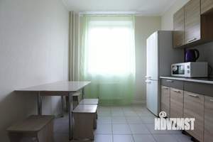 2-к квартира, посуточно, 47м2, 1/1 этаж