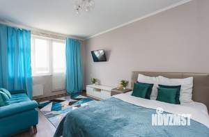 1-к квартира, посуточно, 40м2, 23/25 этаж