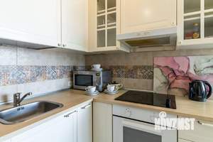 3-к квартира, посуточно, 65м2, 1/1 этаж