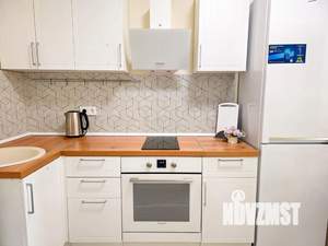 1-к квартира, посуточно, 42м2, 8/24 этаж