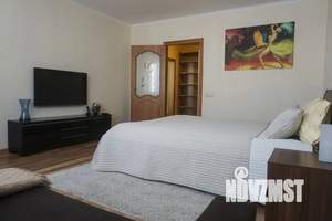 2-к квартира, посуточно, 64м2, 12/17 этаж