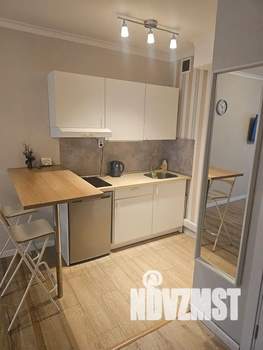 Студия квартира, посуточно, 30м2, 19/33 этаж