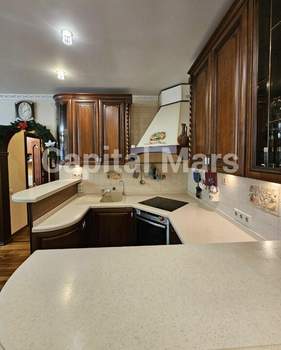 4-к квартира, на длительный срок, 95м2, 11/17 этаж