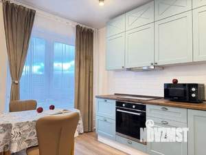 1-к квартира, посуточно, 35м2, 4/9 этаж