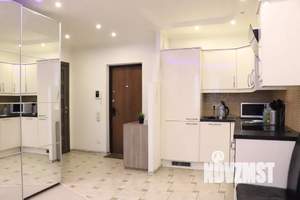 1-к квартира, посуточно, 45м2, 6/24 этаж