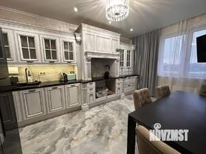 3-к квартира, на длительный срок, 80м2, 9/32 этаж