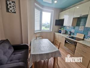 1-к квартира, посуточно, 40м2, 4/25 этаж