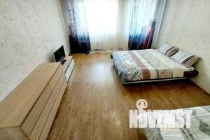 1-к квартира, посуточно, 44м2, 11/24 этаж