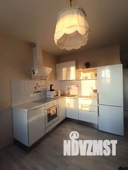 1-к квартира, посуточно, 43м2, 23/44 этаж