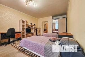 2-к квартира, посуточно, 65м2, 1/17 этаж