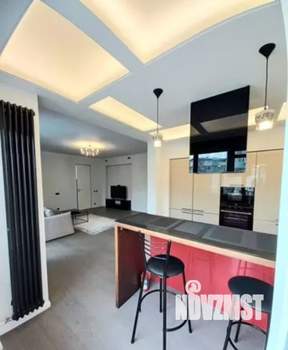3-к квартира, на длительный срок, 101м2, 2/5 этаж