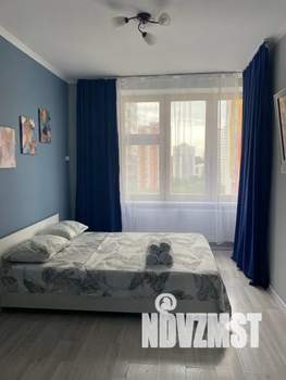 Студия квартира, посуточно, 20м2, 12/44 этаж