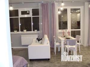 Студия квартира, посуточно, 40м2, 27/29 этаж