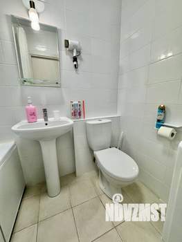 Студия квартира, посуточно, 24м2, 1/25 этаж