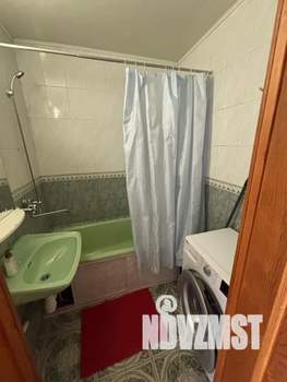 1-к квартира, посуточно, 34м2, 4/9 этаж