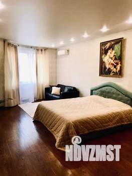 1-к квартира, посуточно, 40м2, 6/20 этаж