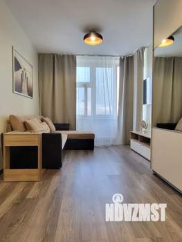 2-к квартира, посуточно, 42м2, 40/44 этаж