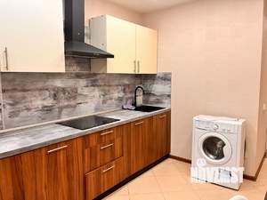 1-к квартира, на длительный срок, 32м2, 8/8 этаж