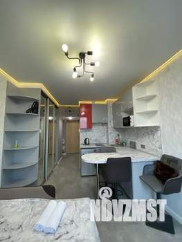 Студия квартира, посуточно, 18м2, 18/30 этаж