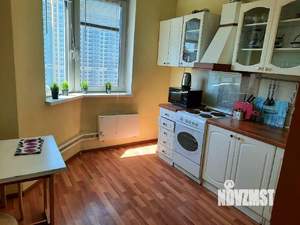 1-к квартира, посуточно, 36м2, 1/1 этаж