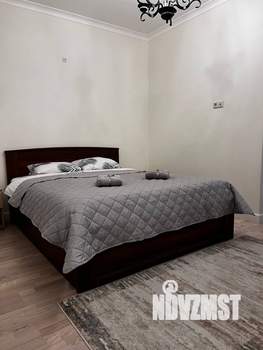 1-к квартира, посуточно, 65м2, 3/8 этаж