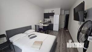 Студия квартира, посуточно, 27м2, 19/25 этаж