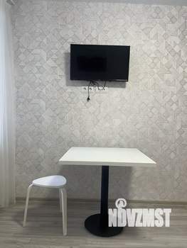 Студия квартира, на длительный срок, 20м2, 2/17 этаж