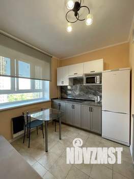 1-к квартира, посуточно, 36м2, 9/27 этаж