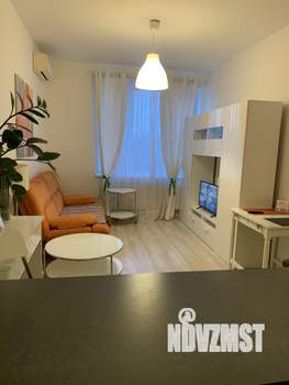 1-к квартира, посуточно, 38м2, 7/10 этаж