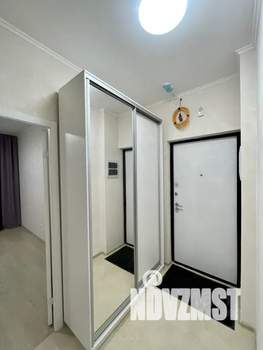 1-к квартира, посуточно, 40м2, 14/23 этаж