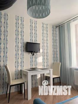 1-к квартира, посуточно, 38м2, 22/44 этаж