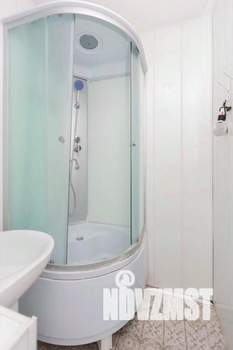 1-к квартира, посуточно, 18м2, 1/1 этаж