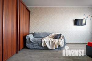 1-к квартира, посуточно, 40м2, 21/22 этаж
