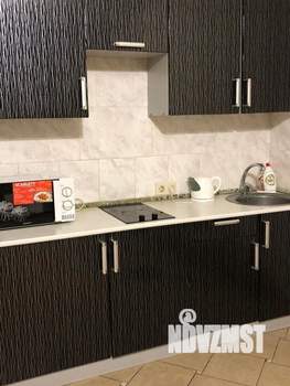 Студия квартира, посуточно, 35м2, 9/25 этаж