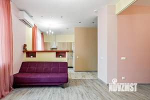 1-к квартира, посуточно, 45м2, 1/1 этаж