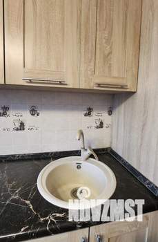 1-к квартира, посуточно, 43м2, 9/33 этаж